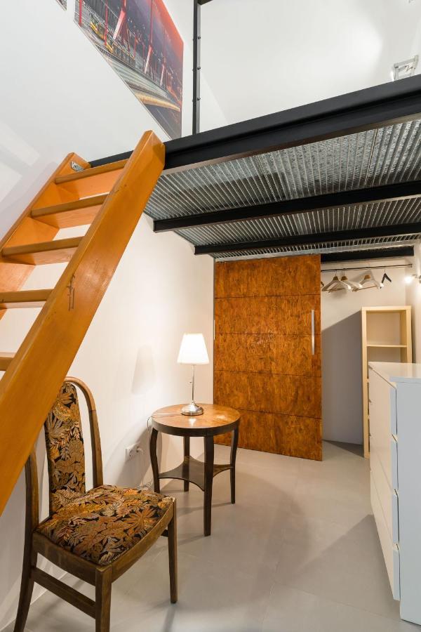Z38 Downtown Loft דירה *
